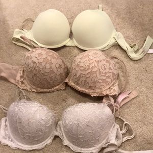 VS/PINK Bundle of 34c bras